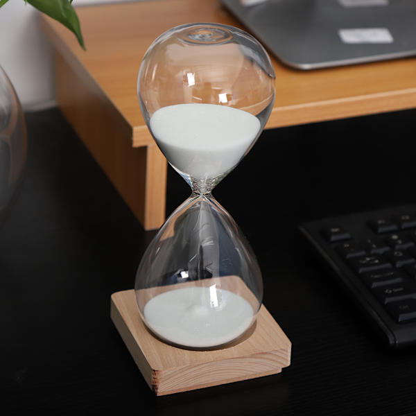 Färgglad sandtimer med träbas 30 minuter klocka timglas