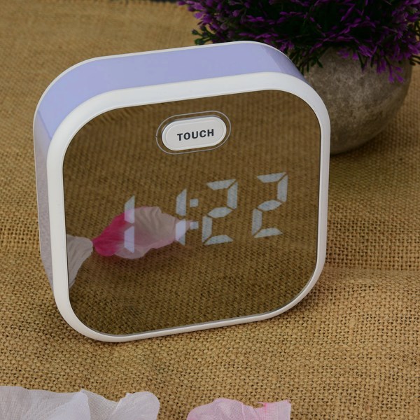 7-färgad LED-väckarklocka med digital LED-display och spegel
