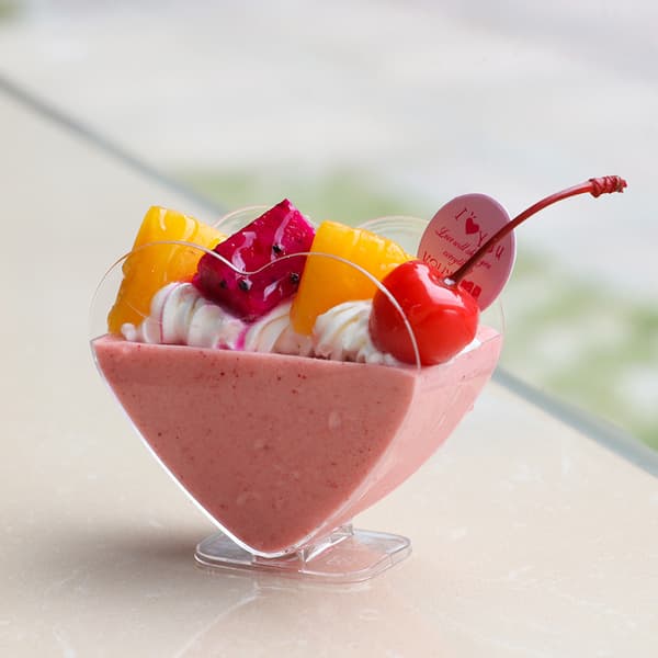10 st hjärtformade dessertmuggar i plast, 70 ml