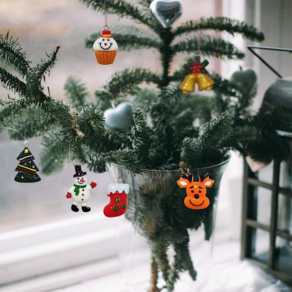 30 stk. Julemini ornamenter Små juleharpiks ornamenter for mini juletre dekorasjoner 30PCS