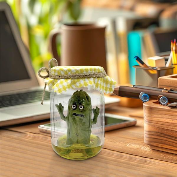 Grumpy Pickle i en burk Skulptur Skrikande Miniatyr Känslomässigt stöd Gåvor C