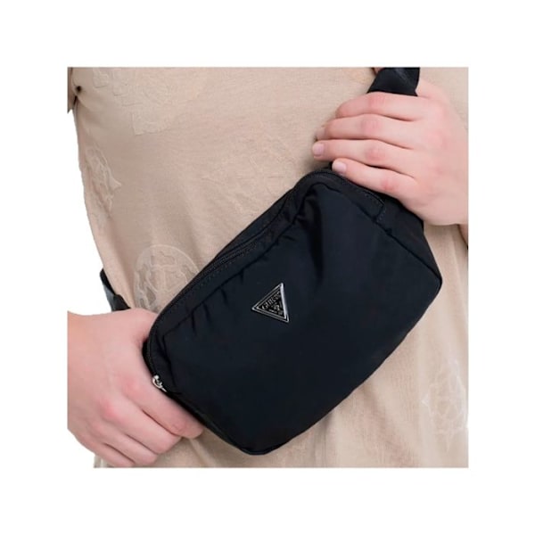Guess Miesten Mini-triangularinen Laukku Musta Polyesteri Svart