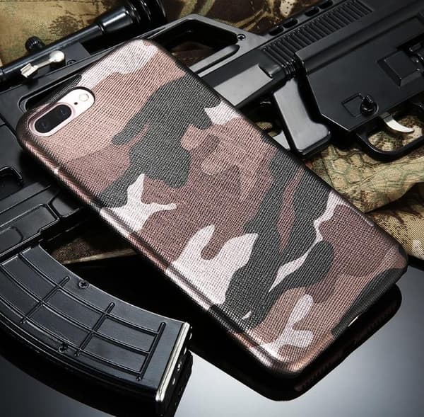 Stilrent Exklusivt Militärmönstrat skal - iPhone 7 PLUS NKOBEE Brun