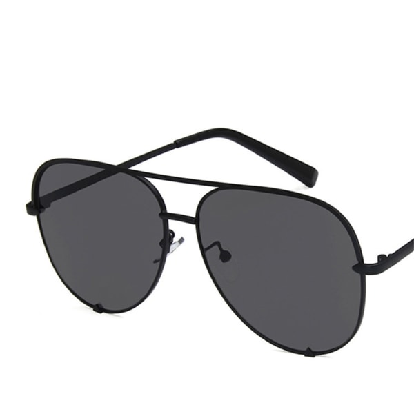 Elegante solbriller, der er polariserede Svart/Silver