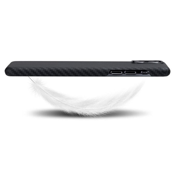 iPhone 11 Pro - Skyddsskal Karbon-Design Black