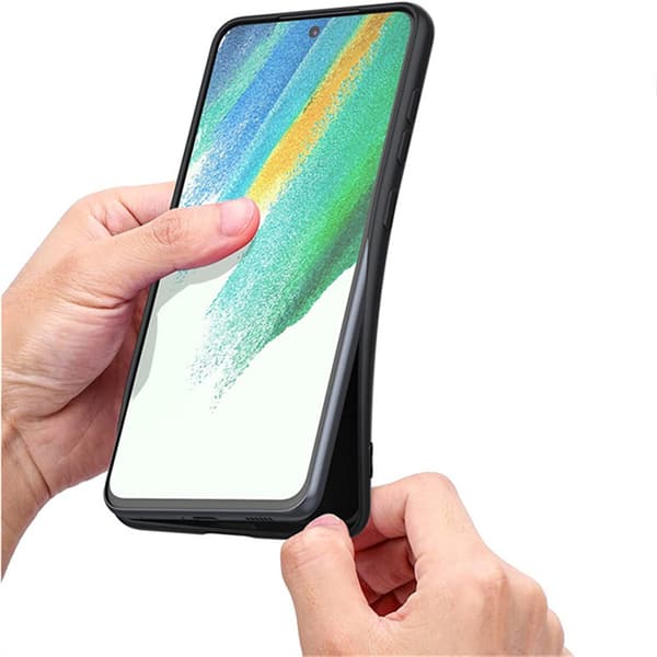 Samsung Galaxy S25 - Silikonskal i Matt Finish Svart