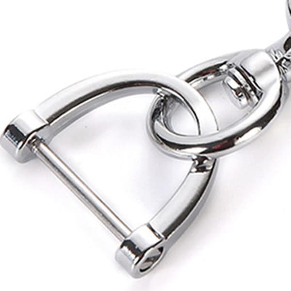 Smidig Kraftfull Nyckelring Silver