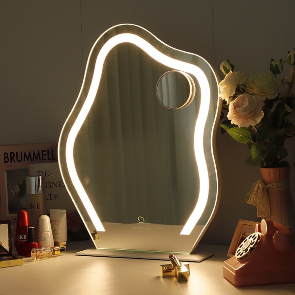 FENCHILIN Sminkspegel med lampor Bordsskiva Väggmonterad sminkspegel Metall Vit 40 x 50 cm vit