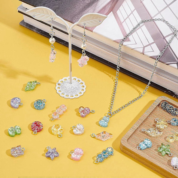 100 stk. Blomster Charms Hjerte Stjerne Vedhæng Sommerfugl Charms 10 Stilarter Farverige Epoxy Resin Charms Søde Charms Sequin Vedhæng Chunk Charms til DIY Nøglering
