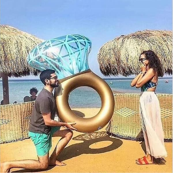 Oppustelig Diamant Ring Pool Float, Svømmering