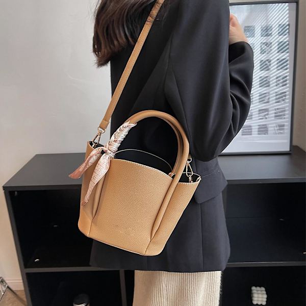 Ny handväska Messenger Bag Pu Läder Bärbar Hinkväska khaki