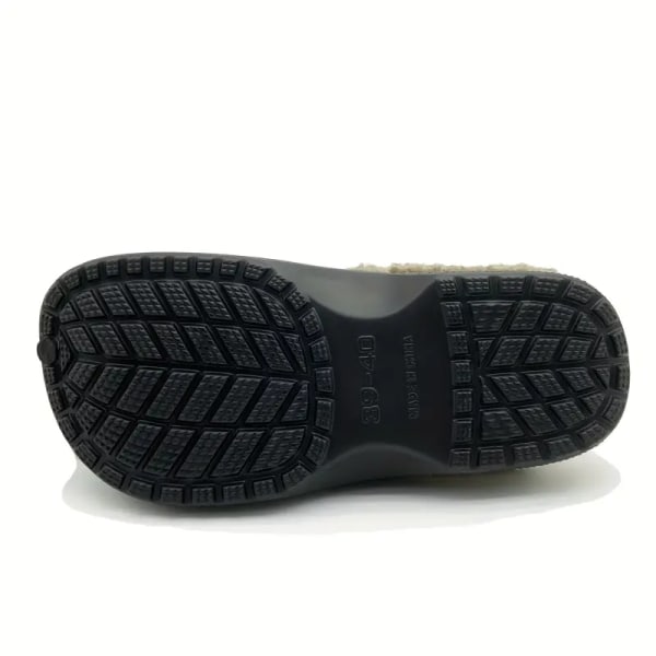 Mysiga vattentäta hustofflor Anti-sladd Slip-on skor inomhus för män Vinterskor Fuzz-fodrade träskor black EU41 42