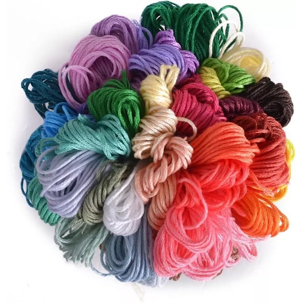Set med 50 härvor broderigarn - Färgsorteringar