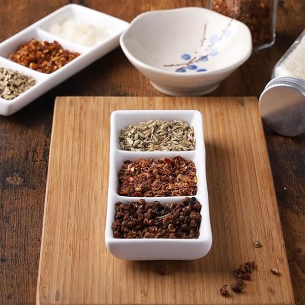 2 stykker 6-roms serveringsbrett, dip-skåler, retter med soya-dip, små skåler til å dyppe tallerken