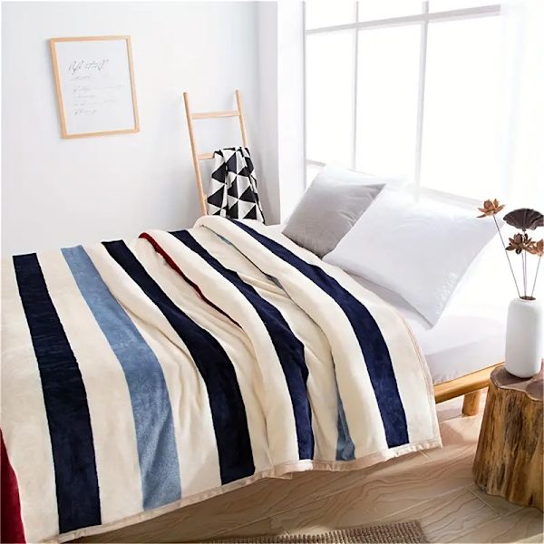 1 stk. Stribet Flanelstæppe til Seng, Blødt Hyggeligt Kastetæppe, Lurtæppe til Rejser, Sofaseng, Kontor, Boligindretning, Fødselsdags- og Julegavetæppe 150x200cm