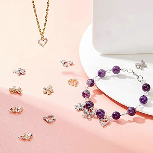 16 st 4 Stilar Kubisk Zirkonia Hängeberlocker 18K Guldförgylld Hjärta Rosett Blomma Körsbär Berlocker Kristall Rhinestone Mässing Hänge för Smyckestillverkning