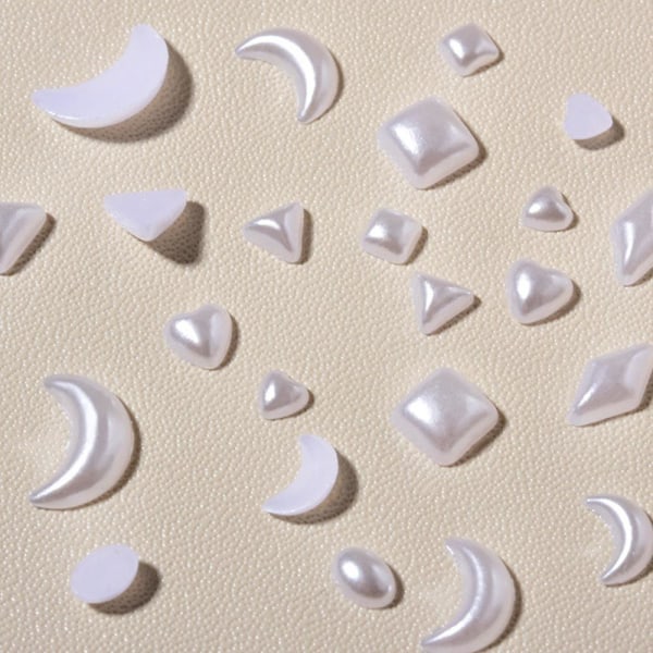 6 poser 1200 stk. Hvite Neglepynt Flatback Hjerte/firkant/trekant/diamant Multi Former 3d Neglepynt Materiale Utsmykninger For Neglekunst DIY Håndverk Acce triangle 5*5MM
