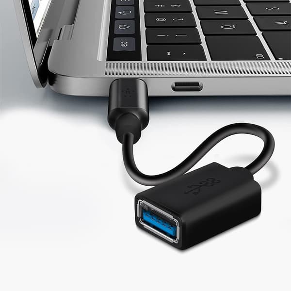 USB-C til USB 3.0 Hunn Adapter OTG, Lading og Synkronisering Belkin Svart
