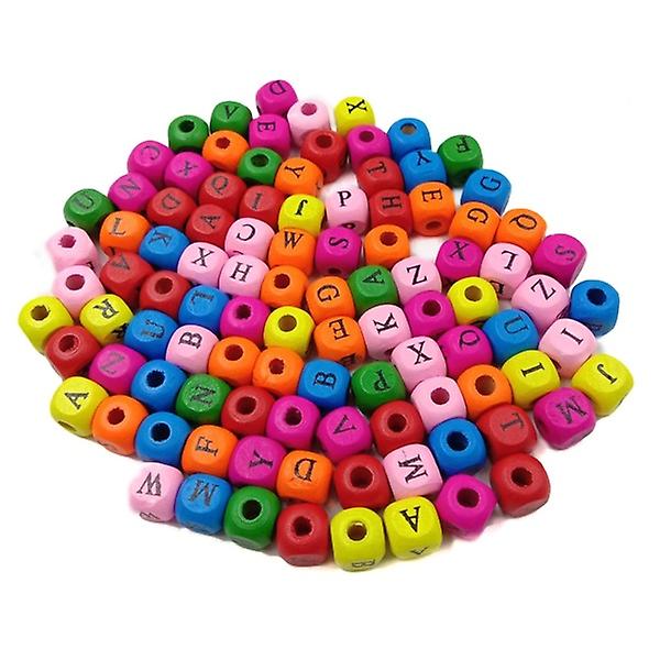 100 st Alphabet Letter Träpärlor 10 Mm Färgglada Cube Spacer Beads Gör själv hantverk för armband Halsband Smyckenstillverkning 100pcs