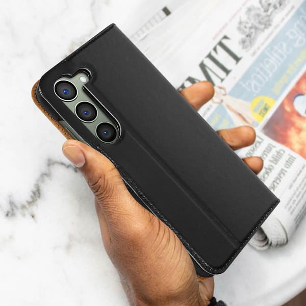 Etui til Galaxy S23 Plus Kortholder Cover Video Stand Bigben Sort
