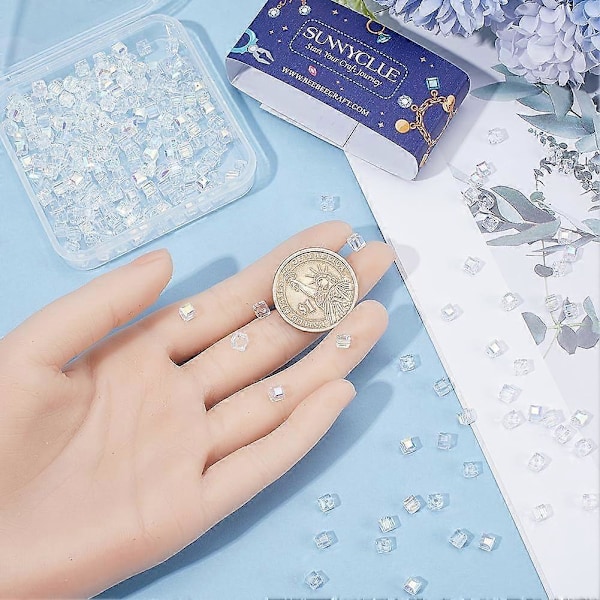 1 æske med ca. 294 stk. 4 mm krystalterningperler, klare firkantede glasperler, transparent AB-farve, elektropletterede facetslebne afstandsstykkeperler til smykkefremstilling, perlesortiment