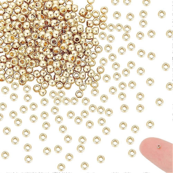400 st Real 24K Förgyllda Runda Crimp Pärlor 2mm Rostfritt Stål Distans Pärlor Klämändar Rondelle Pärlor Små Crimps Gyllene Pärlor Metall Pärlor Fynd