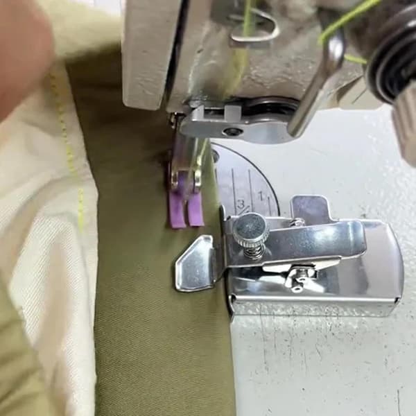 Magneettinen ompeluohjain suoraan ompelukoneen lisävaruste