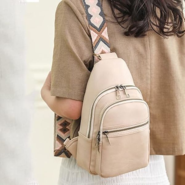 Crossbody väskor för kvinnor, trendig läderväska flera fickor midjeväska PU crossbody väskor bältesväska crossbody beige