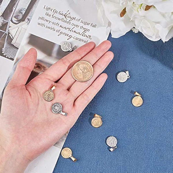 8 stk. 2 Farver Flad Rund med Sankt Benedikt Medalje Charms 304 Rustfrit Stål Vedhæng 4x6mm Stort Hul Charms Metal Flad Rundt Vedhæng til DIY Halskæde