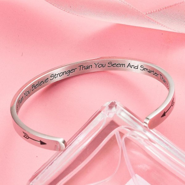 2st inspirerande armband för kvinnor meddelande manschett armring rostfritt stål vän