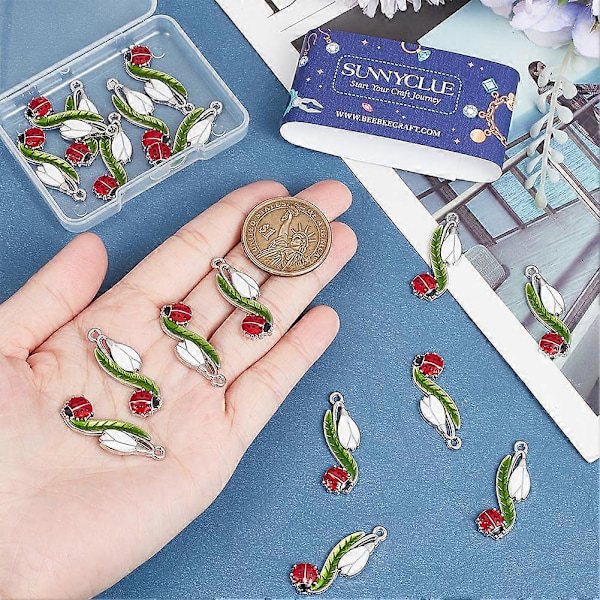 1 Förpackning 20ST Nyckelpigor Berlocker Bulk Nyckelpiga Berlock Nyckelpiga Silver Legering Emalj Lyckodjur Insekt Nyckelpigor Blomma Blad Skalbaggar Berlocker