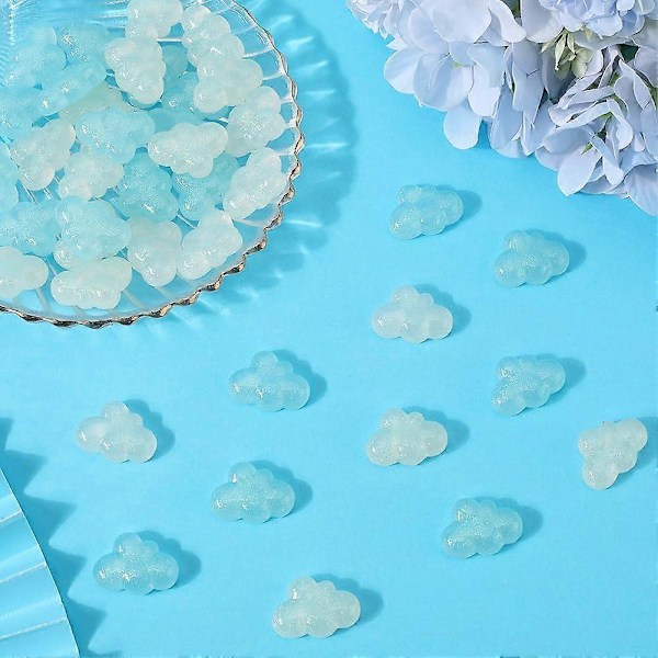 1 Æske 40 stk. Sky Cabochon Mini Resin Cabochons Flatback Dejlige Glitter Skyer Hvid Blå Regnbue Iridescent Belægning Søde Resin Charms til DIY Håndværk