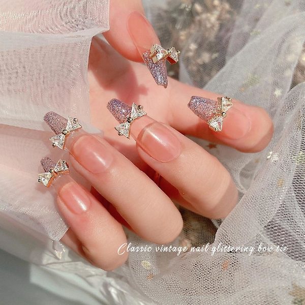 Nagel Charms Dekorationer Strass Nägel Fjäril Strass Akryl Naglar Konstgjorda Nagelkonst Charms För Semester Dekoration 16st golden