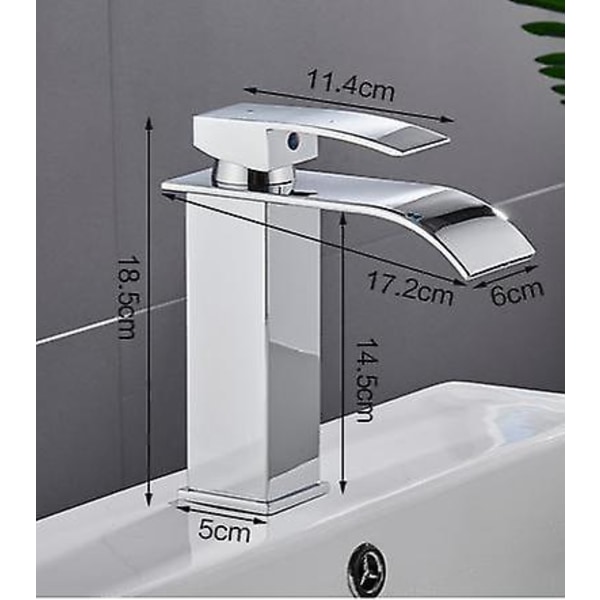 Modern badrumsblandare, vattenfallsblandare i elegant design, badrumsblandare i mässing, varmt och kallt vatten tillgängligt