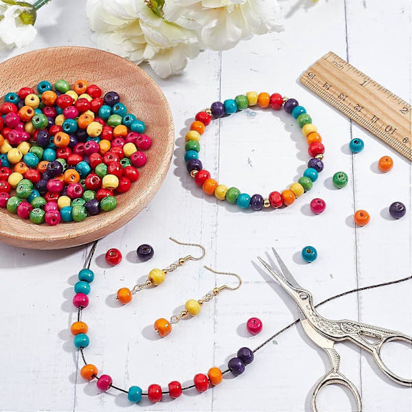 200 stk. 7 mm Træperler Blandet Farve Macrame Perler Runde Trækugler Løse Spacer Perler til Smykkefremstilling Boligindretning Macrame Jul Halloween Langt Væk