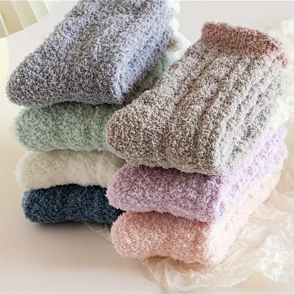 7 par Colorblock Fuzzy Socks, Bekväma & Varmt Tjockade Golvstrumpor, Damstrumpor & Strumpbyxor