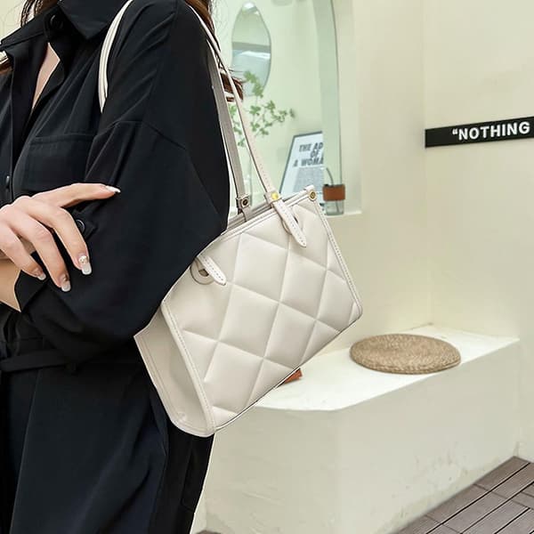 Crossbody tasker til kvinder  Mode  Letvægts håndtasker Skuldertaske White