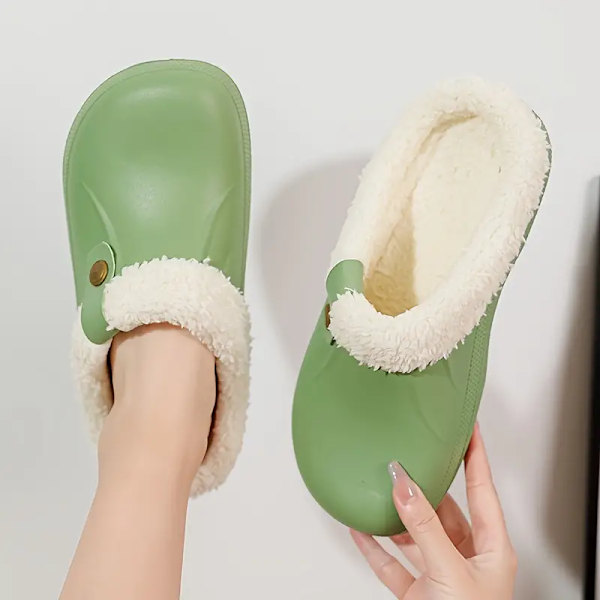 Mysiga vattentäta husslippers Anti-skid Slip-on skor inomhus för män Vinter skor Fuzz-fodrade träskor green EU43 44