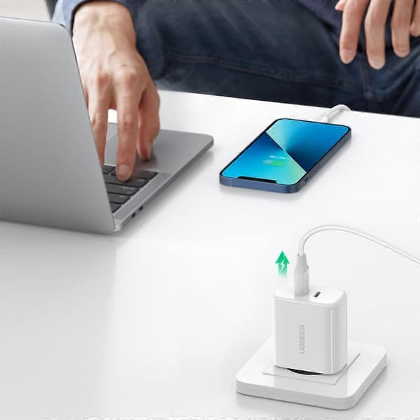 Væglader til telefon 2x USB-C 40W Power Delivery hvid