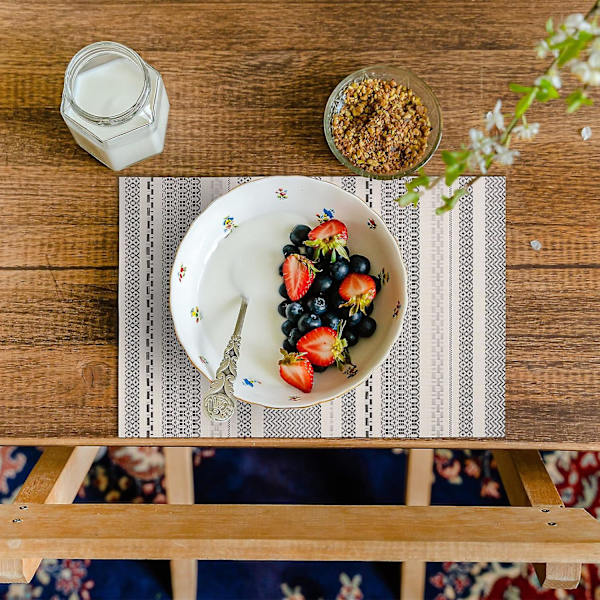 Harmaat tablettien setti, 4 kpl, vinyyliset pöytätabletit, lämmönkestävät, tahroja hylkivät, taitettavat tabletit, pestävät, pyyhittävät tabletit keittiöön
