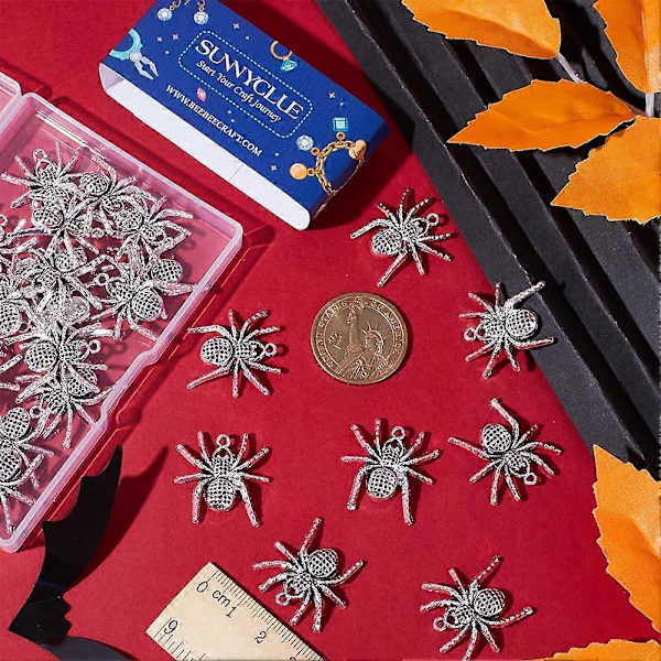 1 Ask 30 st Spindlar Berlocker Tibetansk Stil Antik Silver Små Spindlar Berlocker Bulk Halloween Legering Metall Insekt Berlocker för Smyckestillverkning Berlocker DIY Halsband
