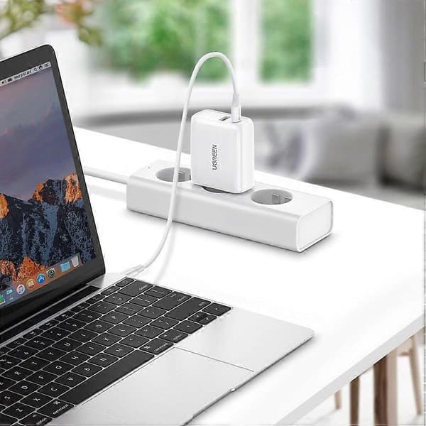 Snabb USB-C + USB-lader 36 W Quick Charge 4.0 Power Delivery hvit