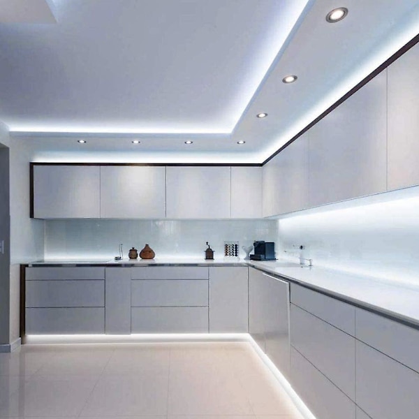 2v LED-remsa kall vit 6500k, 5 meter flexibel 300 lysdioder 5050 smd ip65 vattentät LED-remsa