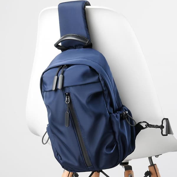 Sling Bag Ryggsäck Lättvikt  Resistent Små Bröst Axel Crossbody Väskor blue