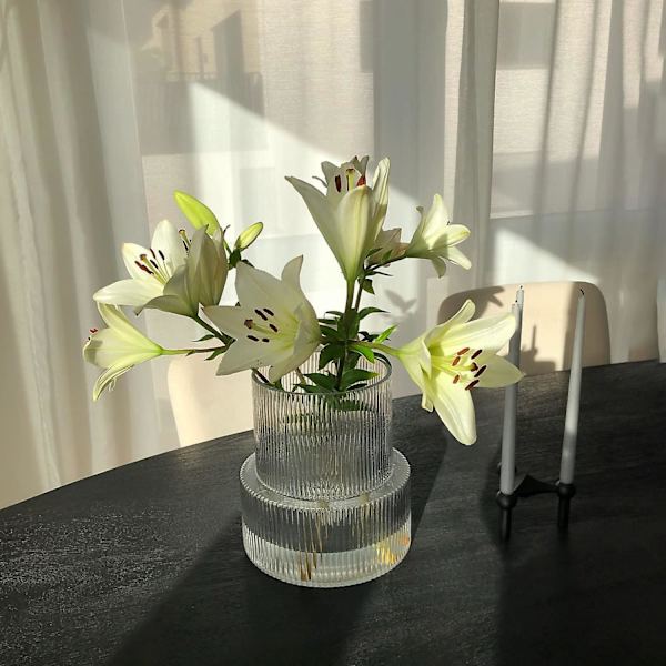 Klar glasvas, räfflad vas, räfflad glasvas, blomvas, modern vas för mittpunkter, dekorativ vas för vardagsrum, matbord, entré,