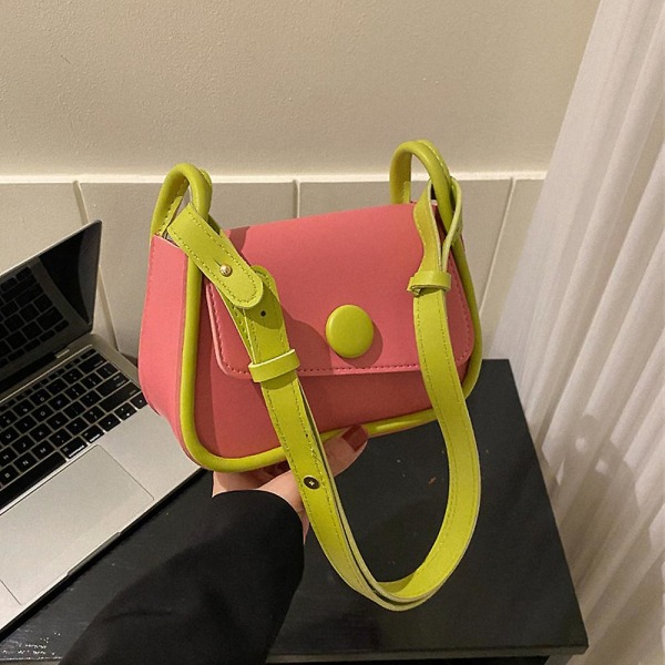 Ny trendig mode enkel axelväska fritid pendlare konstläder axelväska pink
