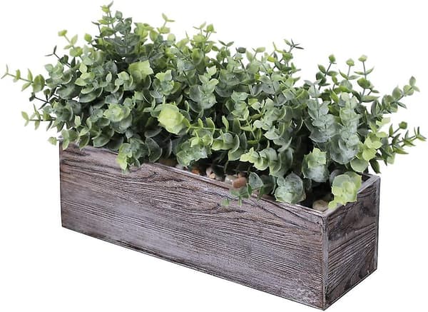 Falsk Eucalyptus Planter i Rustik Rektangulær Trækasse - Kunstig Eucalyptus Grønt Arrangement Potteplante Borddekoration
