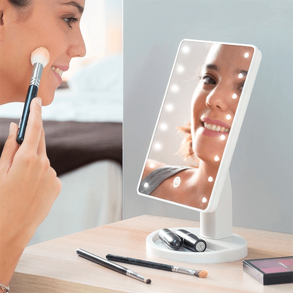 Makeupspejl med LED-belysning