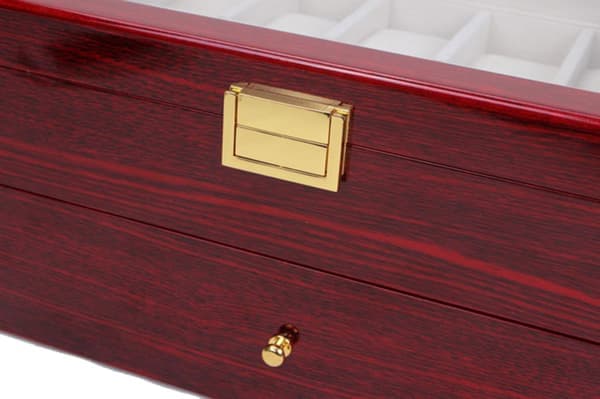 Watchbox Puinen kellolaatikko 20 kellolle ikkunalla
