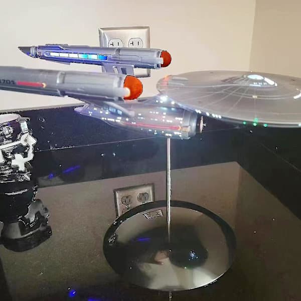 U.S.S. Enterprise Star Trek Model NCC-1701 Replika, Rumskibsmodel i Rustfrit Stål til Boligindretning og Samling